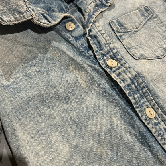 Gap denim toddler shirt - Picture 3 of 3